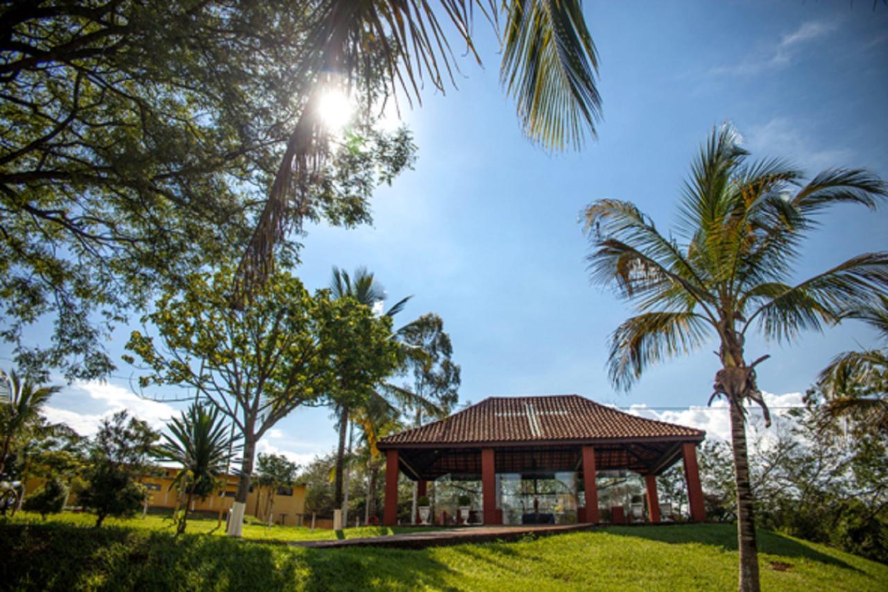 Hotel Recanto Diegues Conchal Buitenkant foto