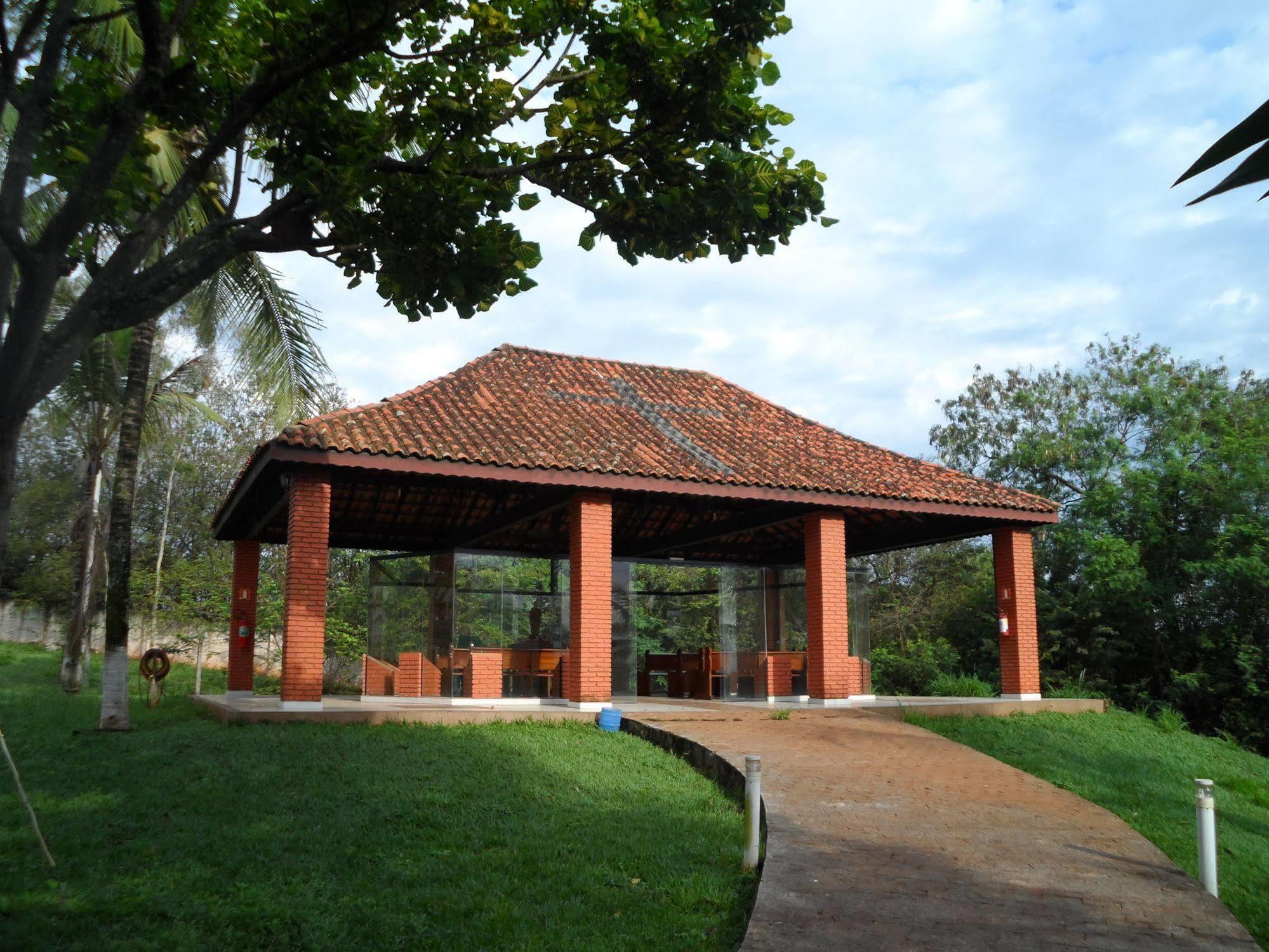 Hotel Recanto Diegues Conchal Buitenkant foto